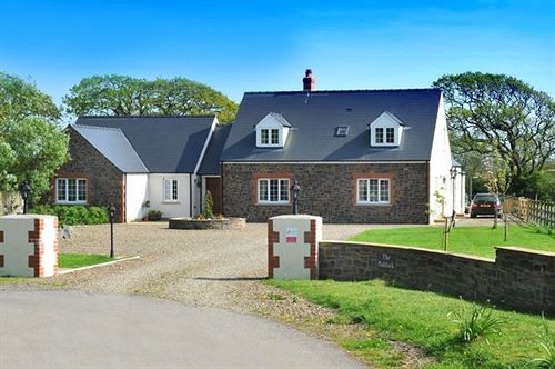 Bed and Breakfast The Paddock Haverfordwest Exterior foto